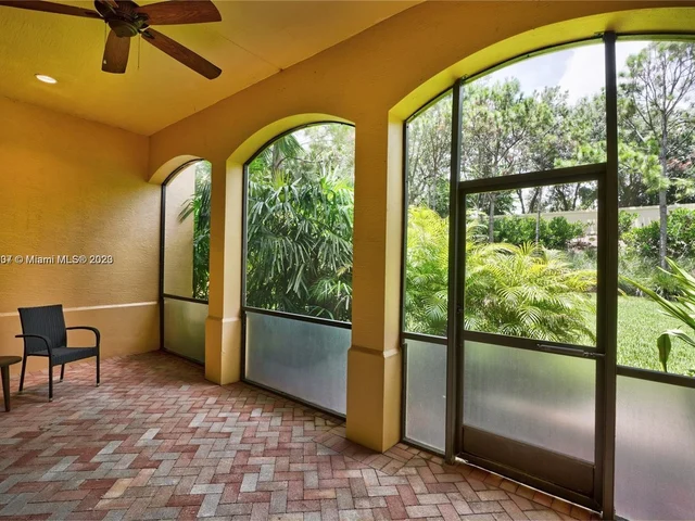 349 Chambord Ter # 349, Palm Beach Gardens FL 33410