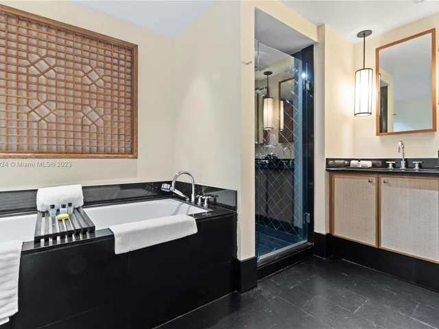 101 20th St # 2904, Miami Beach FL 33139