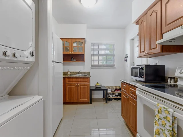 9280 Bay Harbor Ter # 26, Bay Harbor Islands FL 33154