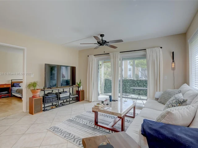 3050 NE 16th Ave # 107, Oakland Park FL 33334