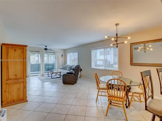 3050 NE 16th Ave # 107, Oakland Park FL 33334