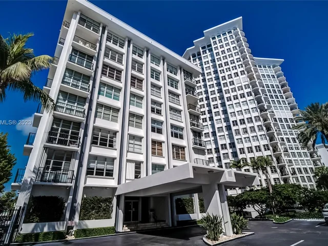 5640 Collins Ave # 8A, Miami Beach FL 33140