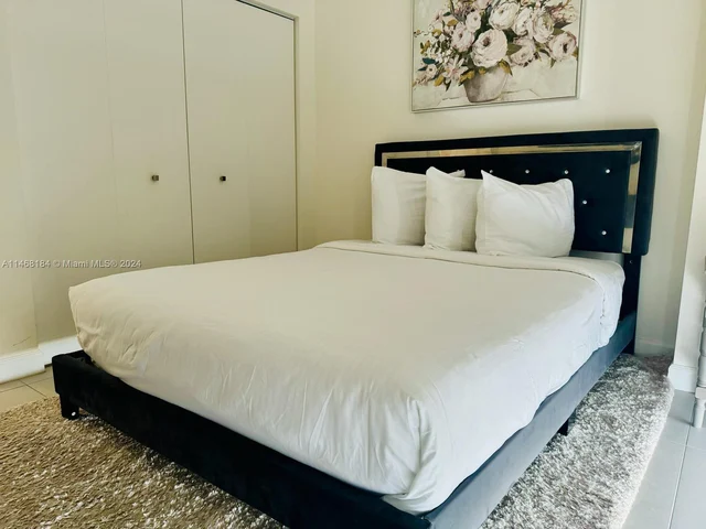 5350 NW 84th Ave # 1401, Doral FL 33166