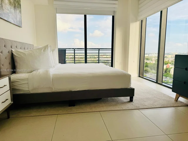 5350 NW 84th Ave # 1401, Doral FL 33166