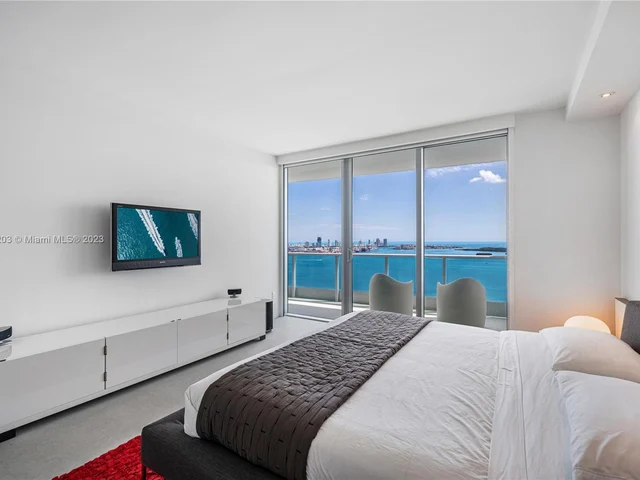 1331 Brickell Bay Dr # 4003, Miami FL 33131