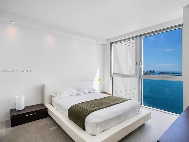 1331 Brickell Bay Dr # 4003, Miami FL 33131