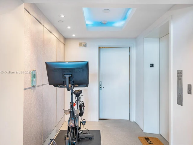 1331 Brickell Bay Dr # 4003, Miami FL 33131