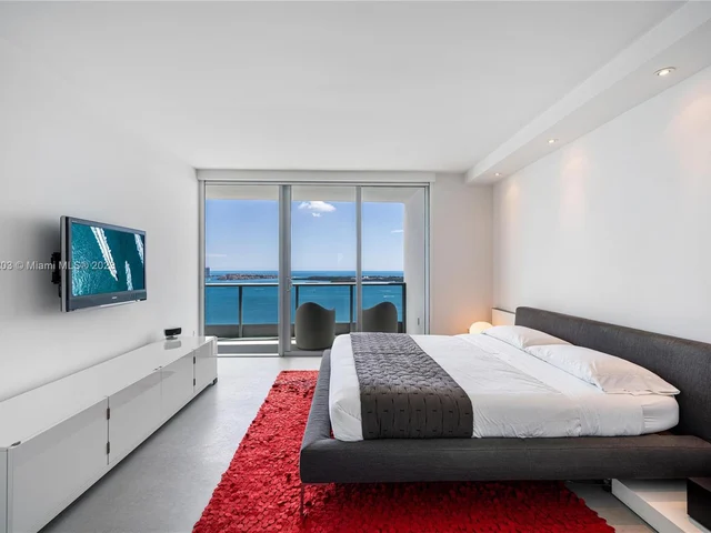 1331 Brickell Bay Dr # 4003, Miami FL 33131