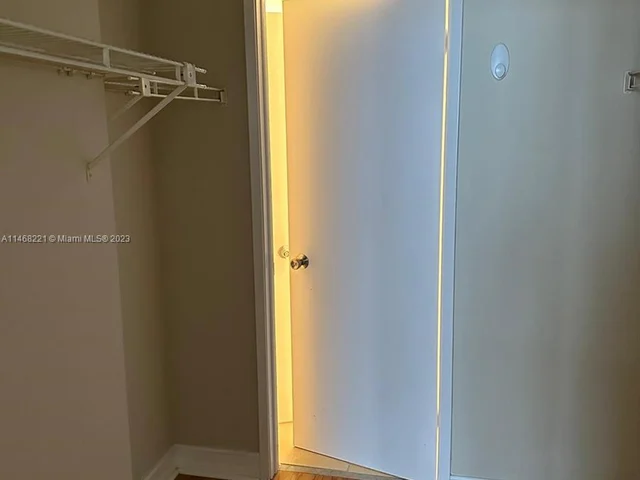 770 CLAUGHTON ISLAND DR # 2002, Miami FL 33131