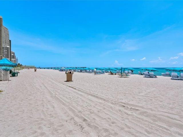 16500 Collins Ave # 652, Sunny Isles Beach FL 33160