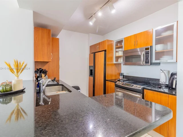 18800 NE 29th Ave # 1012, Aventura FL 33180