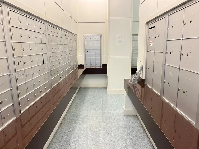 18800 NE 29th Ave # 1012, Aventura FL 33180