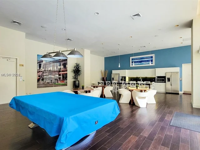 18800 NE 29th Ave # 1012, Aventura FL 33180