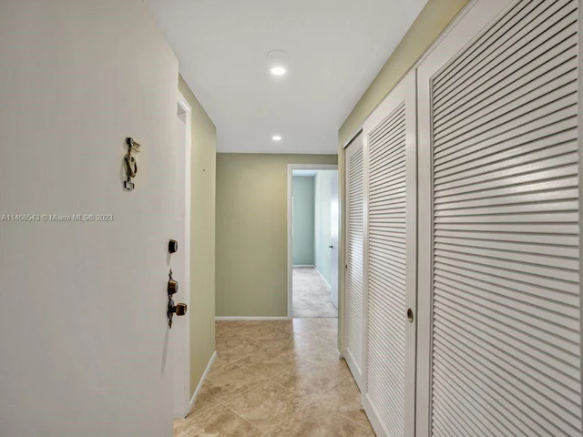 400 N Riverside Dr # 404, Pompano Beach FL 33062