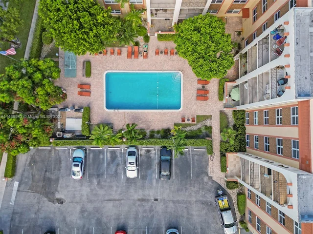 400 N Riverside Dr # 404, Pompano Beach FL 33062