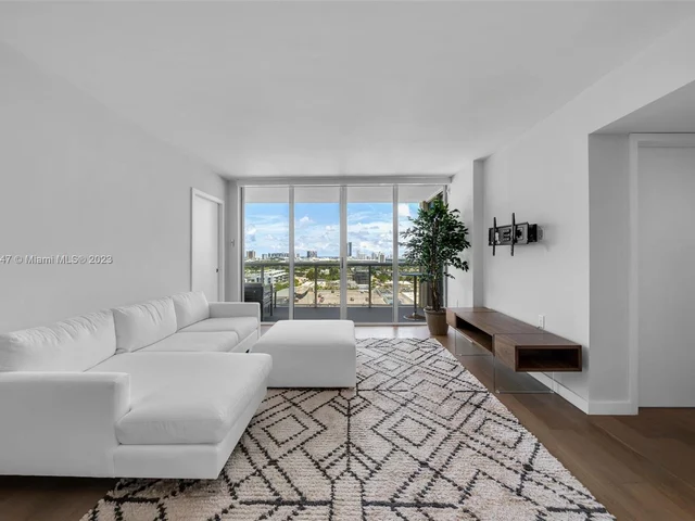 1900 Sunset Harbour Dr # 1411, Miami Beach FL 33139