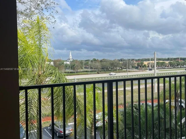 1300 SW 124th Ter # 408P, Pembroke Pines FL 33027