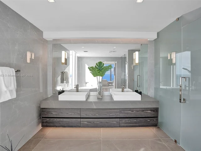 1116 N Ocean Blvd # 1801, Pompano Beach FL 33062