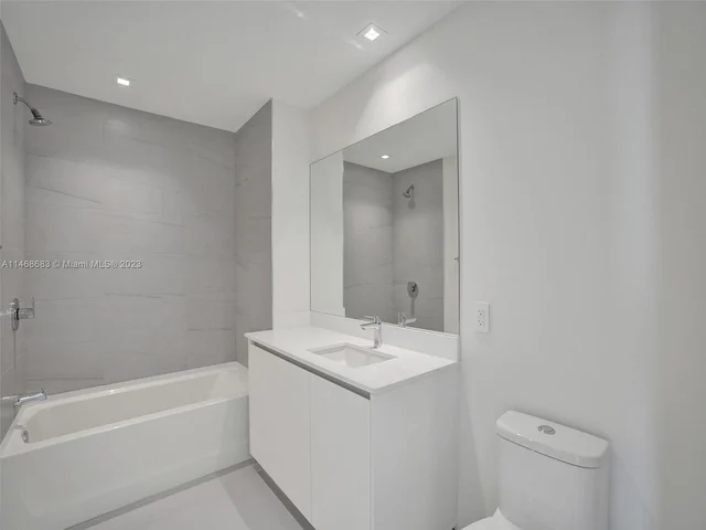 1116 N Ocean Blvd # 1801, Pompano Beach FL 33062