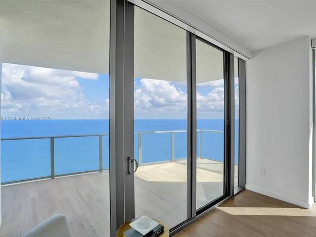 1116 N Ocean Blvd # 1801, Pompano Beach FL 33062