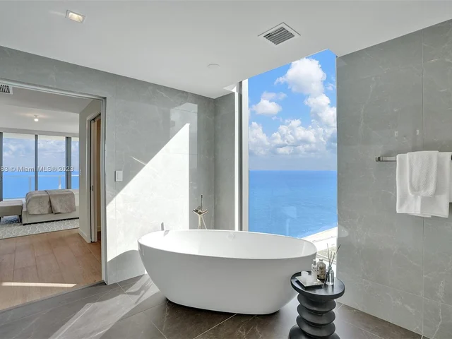 1116 N Ocean Blvd # 1801, Pompano Beach FL 33062