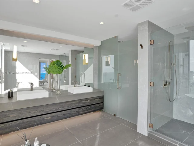 1116 N Ocean Blvd # 1801, Pompano Beach FL 33062