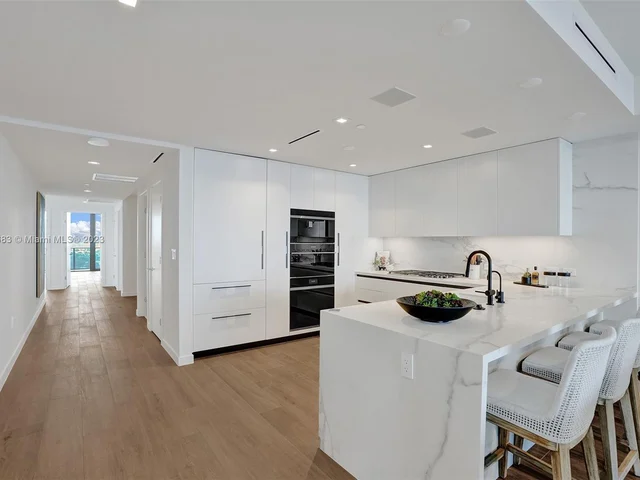 1116 N Ocean Blvd # 1801, Pompano Beach FL 33062