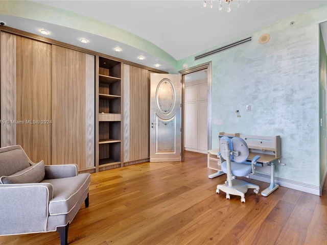 9701 Collins Ave # 2004S, Bal Harbour FL 33154