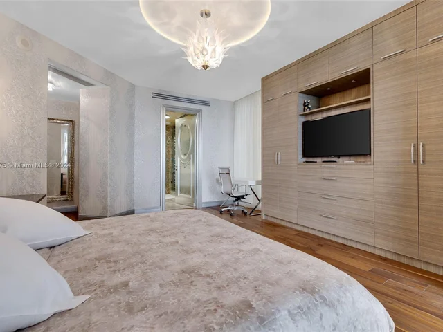 9701 Collins Ave # 2004S, Bal Harbour FL 33154