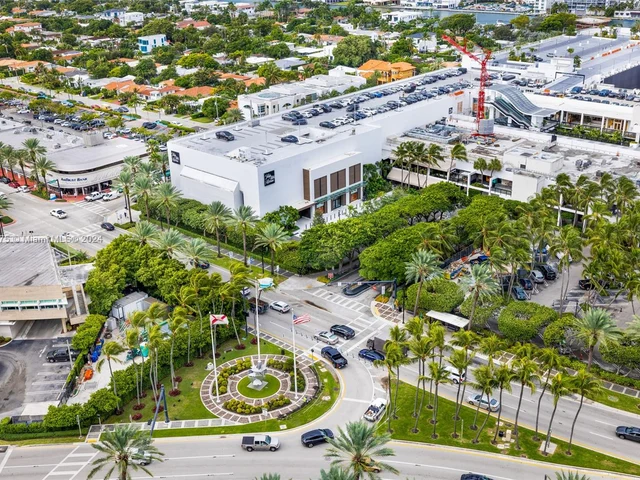 9701 Collins Ave # 2004S, Bal Harbour FL 33154