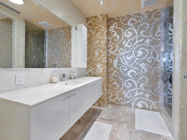 9701 Collins Ave # 2004S, Bal Harbour FL 33154