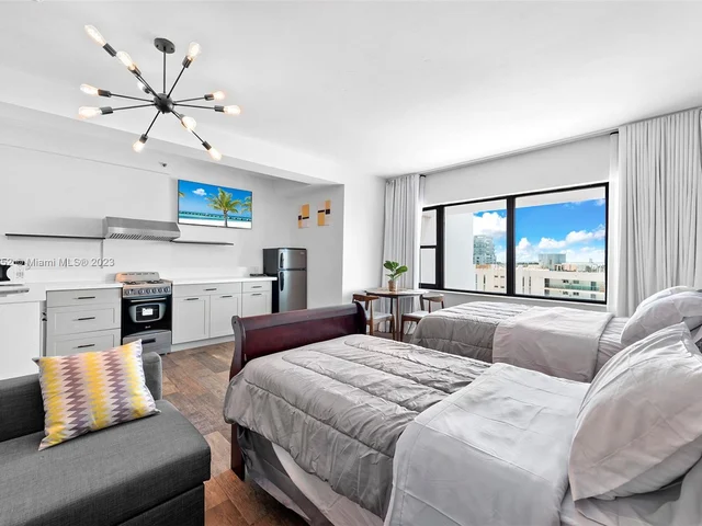 6345 Collins Ave # 814, Miami Beach FL 33141