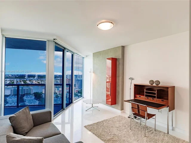 17001 Collins Ave # 3504, Sunny Isles Beach FL 33160