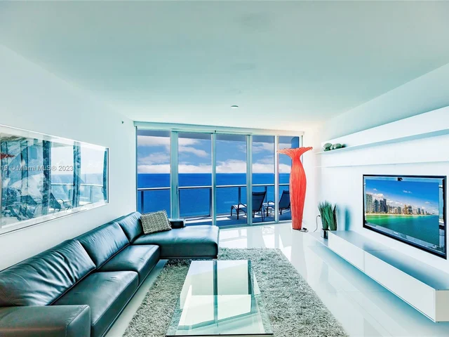 17001 Collins Ave # 3504, Sunny Isles Beach FL 33160
