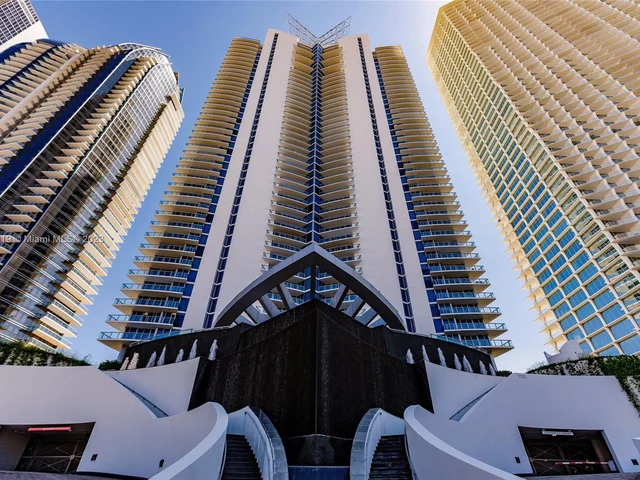 17001 Collins Ave # 3504, Sunny Isles Beach FL 33160