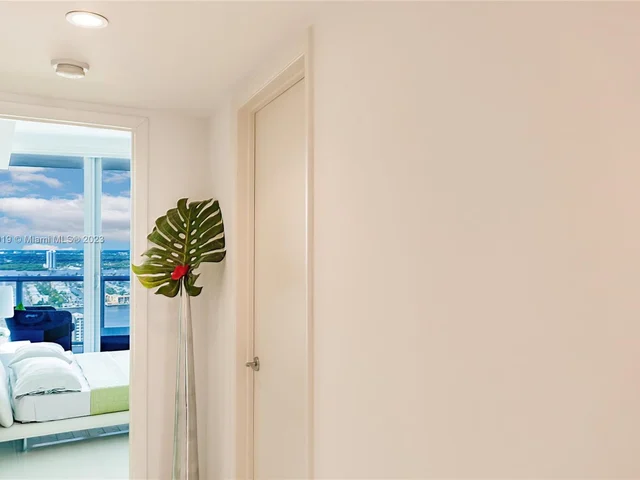17001 Collins Ave # 3504, Sunny Isles Beach FL 33160