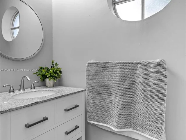 3260 Salinas Way, Miramar FL 33025