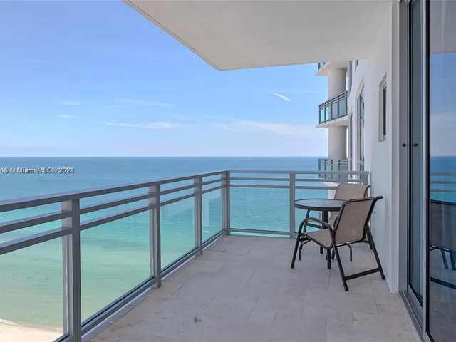 3535 S Ocean # 2102, Hollywood FL 33019