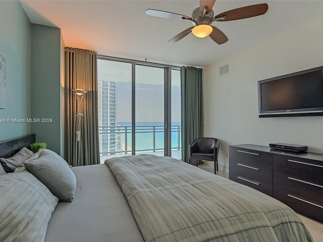 3535 S Ocean # 2102, Hollywood FL 33019