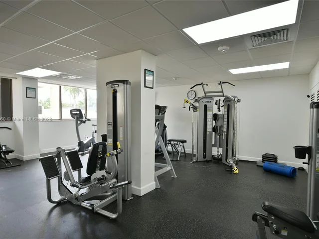 5600 N Flagler Dr # 206, West Palm Beach FL 33407