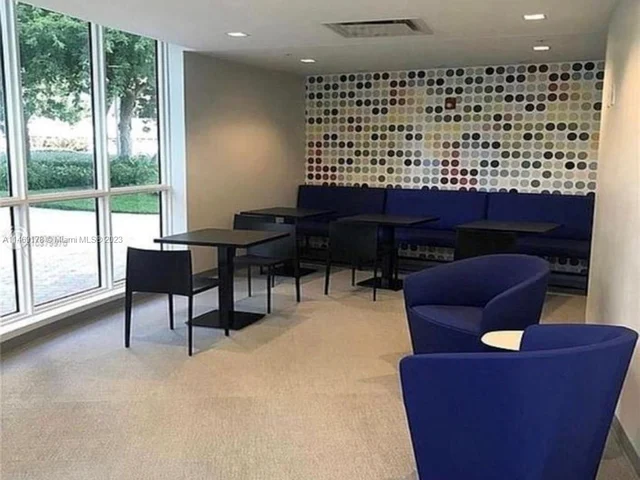 2500 Parkview Dr # 1816, Hallandale Beach FL 33009