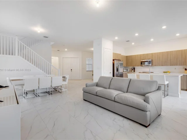 4409 SW 173rd Ave, Miramar FL 33029