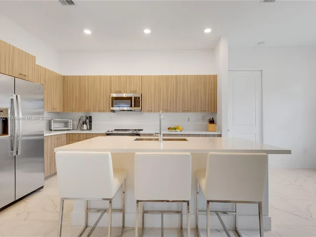 4409 SW 173rd Ave, Miramar FL 33029