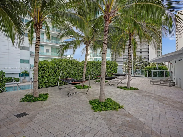 900 Biscayne Blvd # 3204, Miami FL 33132