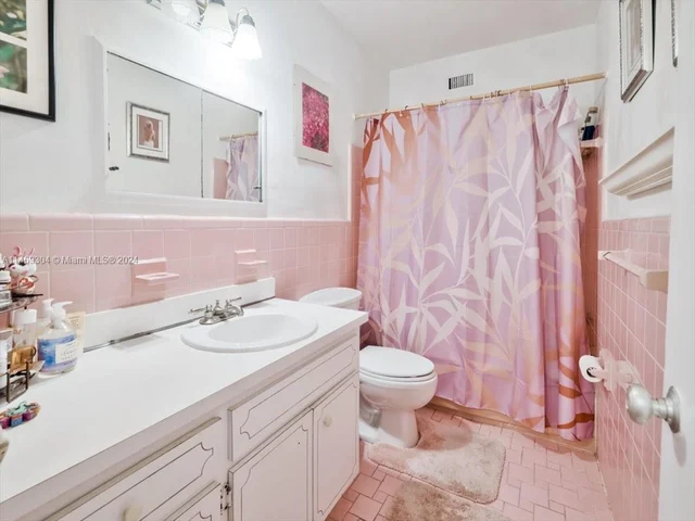 1101 98th St # 5, Bay Harbor Islands FL 33154