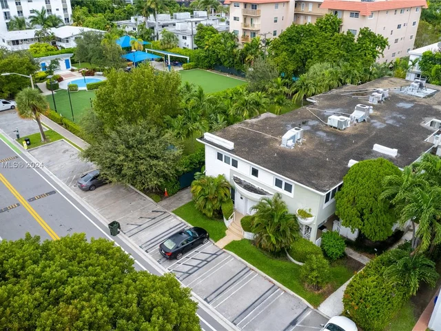 1101 98th St # 5, Bay Harbor Islands FL 33154