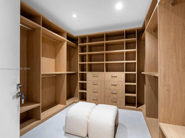 9451 E Broadview Dr, Bay Harbor Islands FL 33154