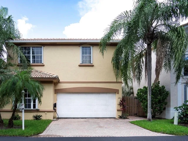 1251 Johnson Ct, Hollywood FL 33019