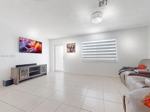 12233 SW 262nd St, Homestead FL 33032