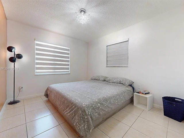 12233 SW 262nd St, Homestead FL 33032